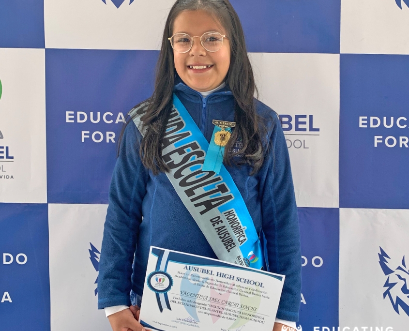 Reconocimientos honoríficos segunda escolta Ausubel High School Cuenca