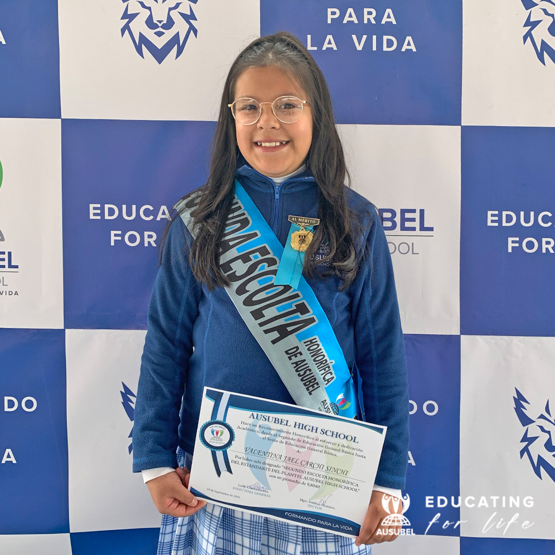 Reconocimientos honoríficos segunda escolta Ausubel High School Cuenca