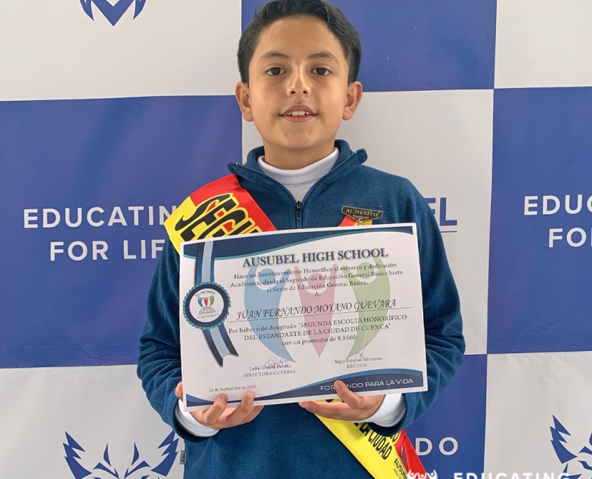 Reconocimientos honoríficos Segundo escolta de Cuenca Ausubel High School
