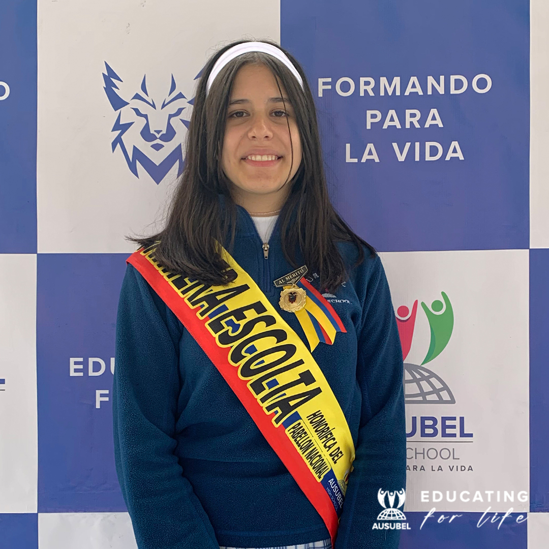 Reconocimientos honoríficos Primera escolta Ecuador Ausubel High School Cuenca