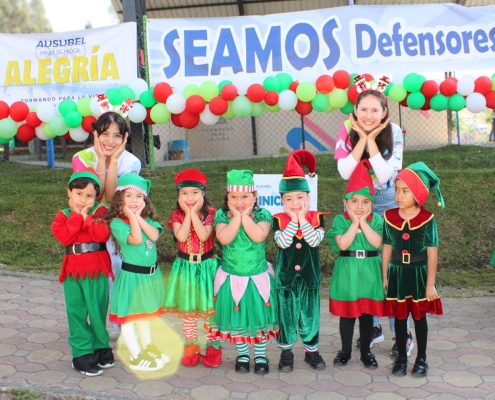 Ausubel High School, Programa de Navidad 2025